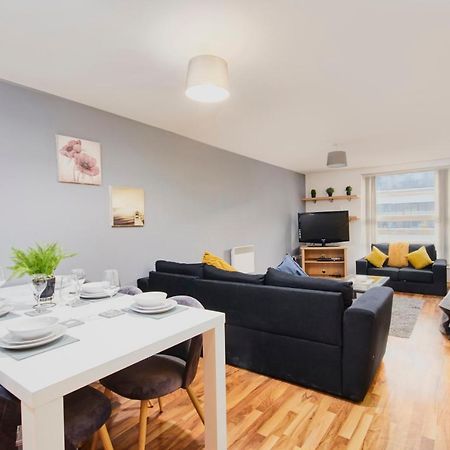 Stylish Manchester Gem - Sleeps 10! 外观 照片