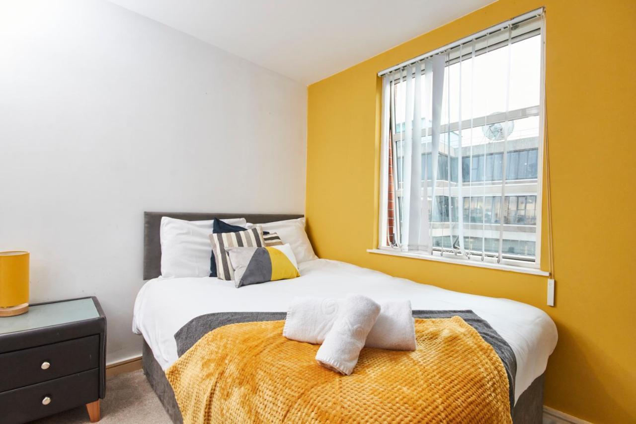 Stylish Manchester Gem - Sleeps 10! 外观 照片
