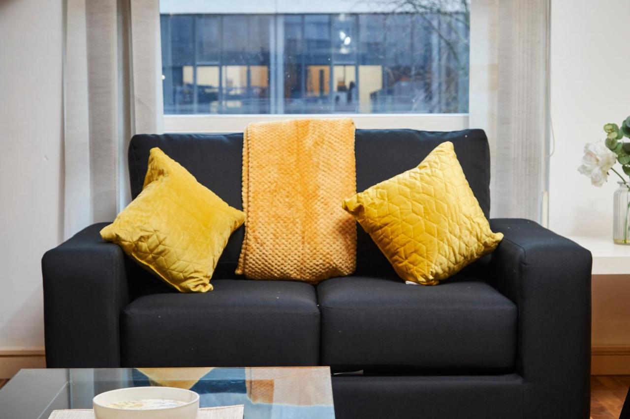Stylish Manchester Gem - Sleeps 10! 外观 照片