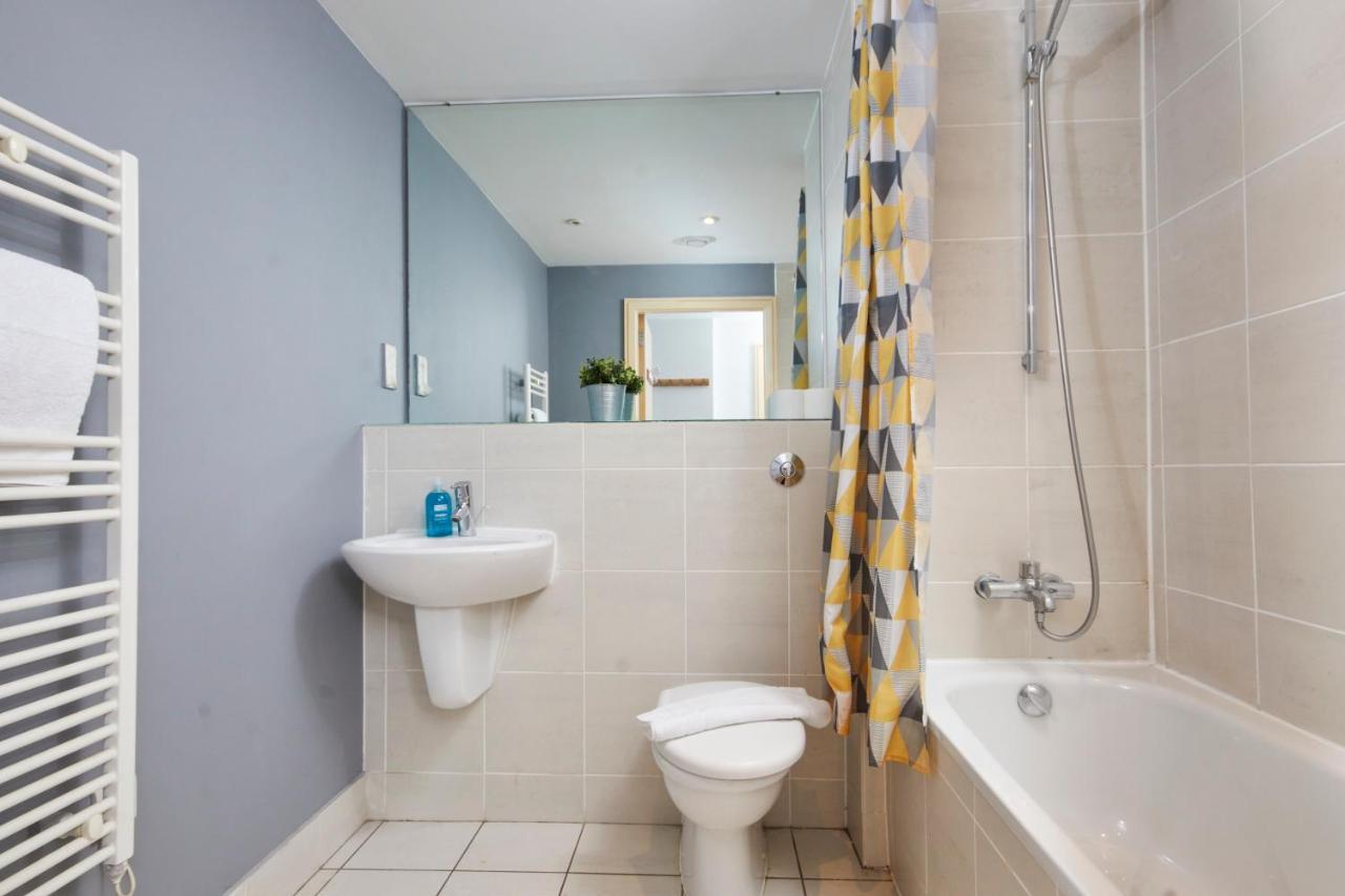 Stylish Manchester Gem - Sleeps 10! 外观 照片